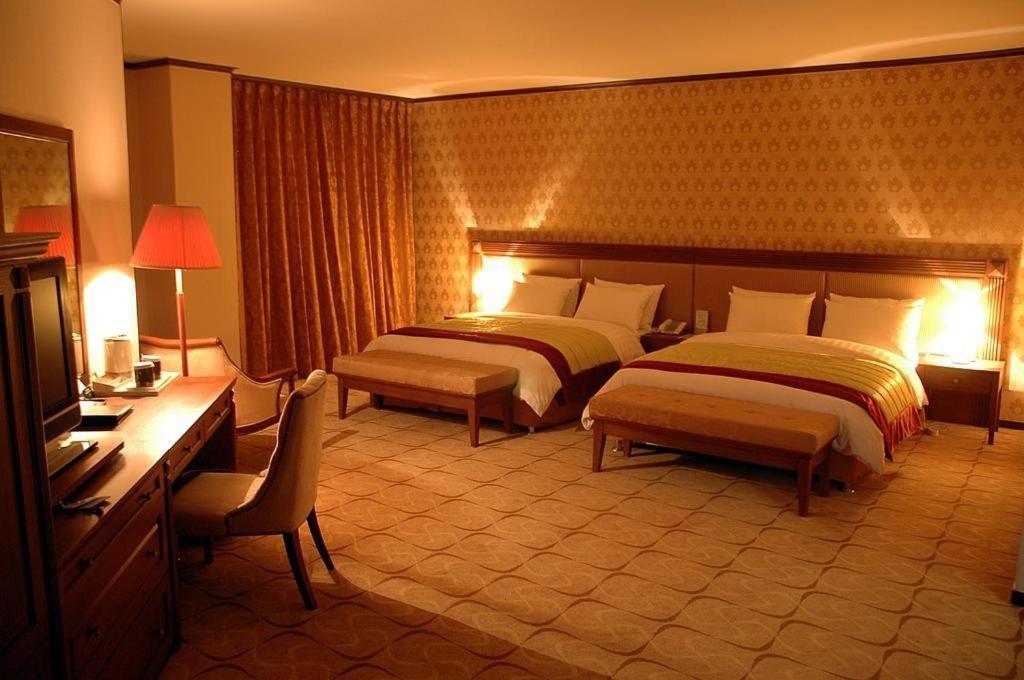 Sunjin Grand Hotel Oulan-Bator Extérieur photo