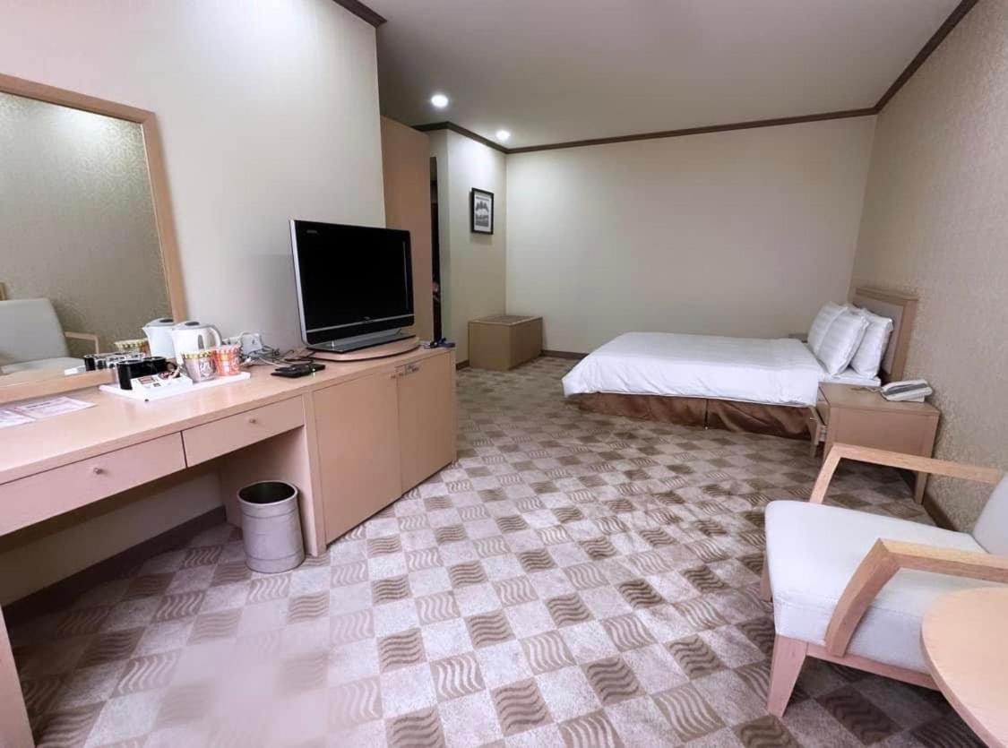 Sunjin Grand Hotel Oulan-Bator Extérieur photo