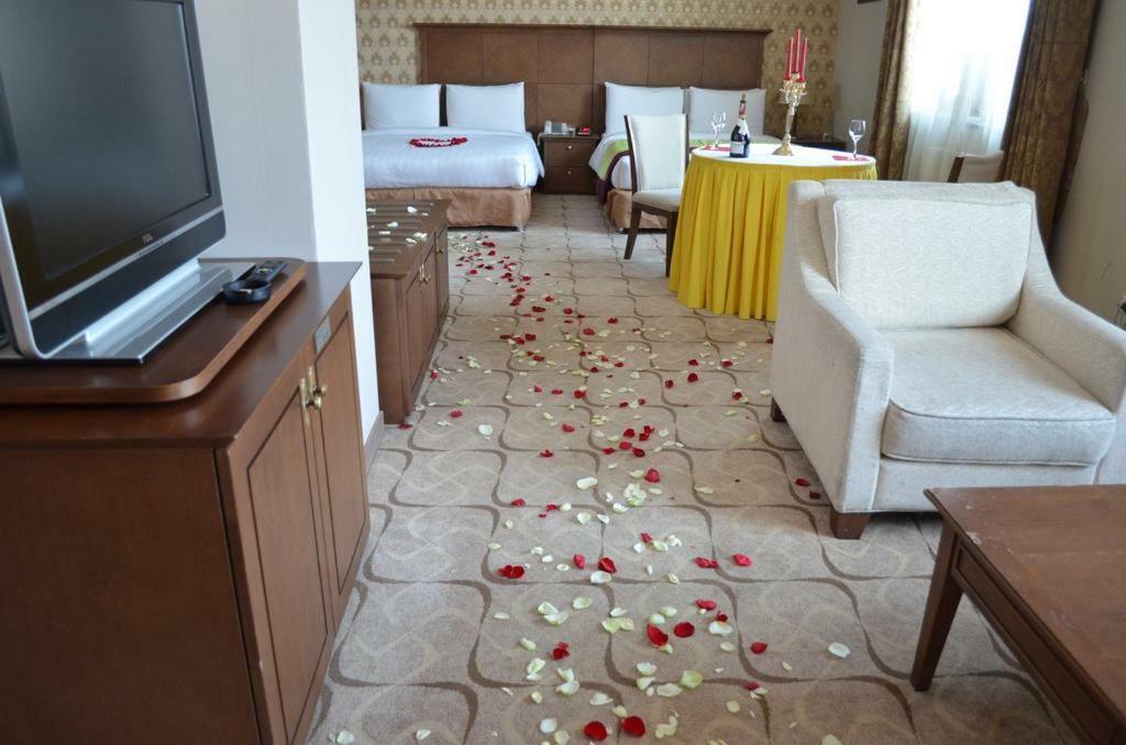 Sunjin Grand Hotel Oulan-Bator Extérieur photo